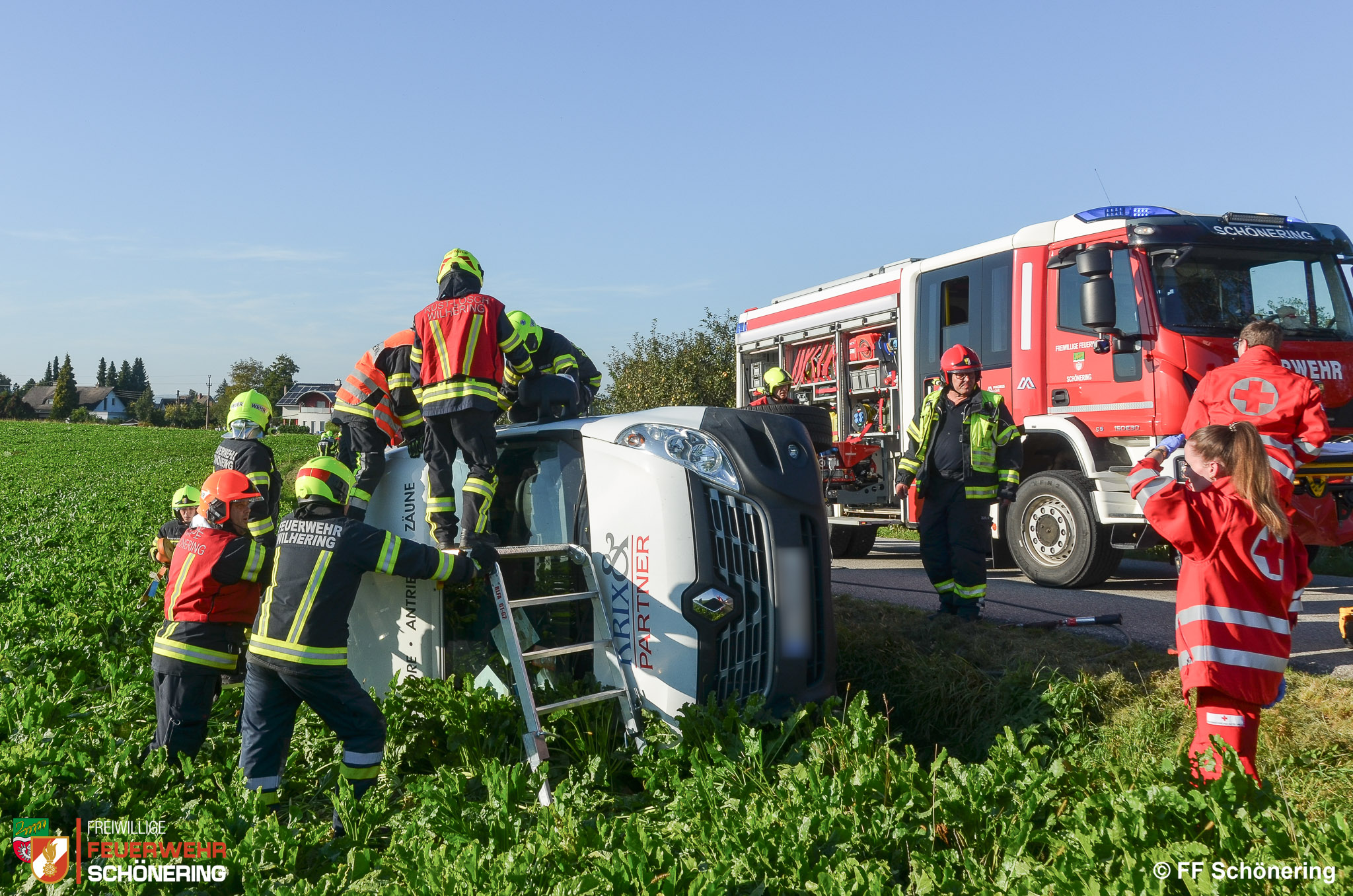 26.09.2023: Menschenrettung nach Verkehrsunfall